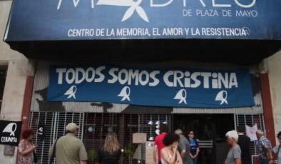 BUENOS AIRES – Arjantinliler, “Mayıs Meydanı Anneleri” lideri Hebe de Bonafini’nin yasını tutuyor