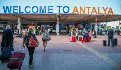Antalya turizmine 2022 dopingi; Yüzde 48 artış, 13.4 milyon turist
