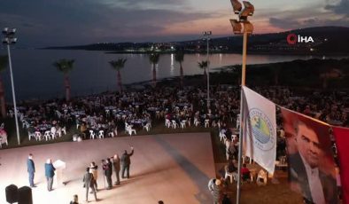 Depremzede vatandaşlar Kızkalesi’nde iftar sofrasında buluştu