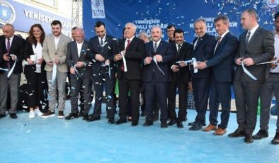 Sanayi ve Teknoloji Bakanı Mustafa Varank Bursa’da açılış ve toplantılara katıldı