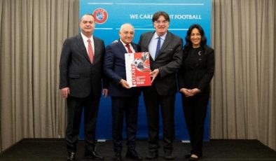 TFF, 2028 ve 2032 Avrupa Futbol Şampiyonaları’na ev sahipliği yapmak için adaylık dosyasını UEFA’ya sundu
