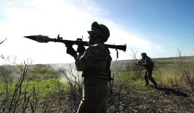 Ukrayna Savaşı: ‘Bahmut’un tek amacı düşmanı orada tutmak’