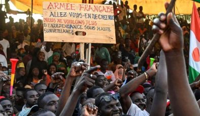 Fransa, Nijer’deki Askeri Cuntayla İlişkilerini Sonlandırıyor